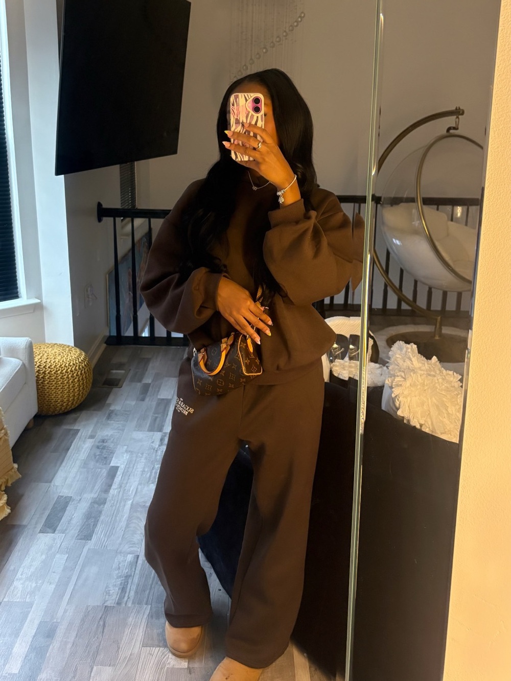 Relaxed Brown Sweatpants & Sweatshirt Set